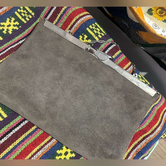 Vintage Suede Leather gray clutch pouch with silver wrist chain - Picture 3 of 7